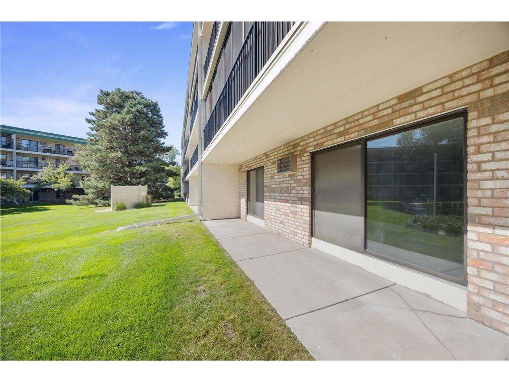 10411 Cedar Lake Road #213 Minnetonka MN 55305 7020492 image21