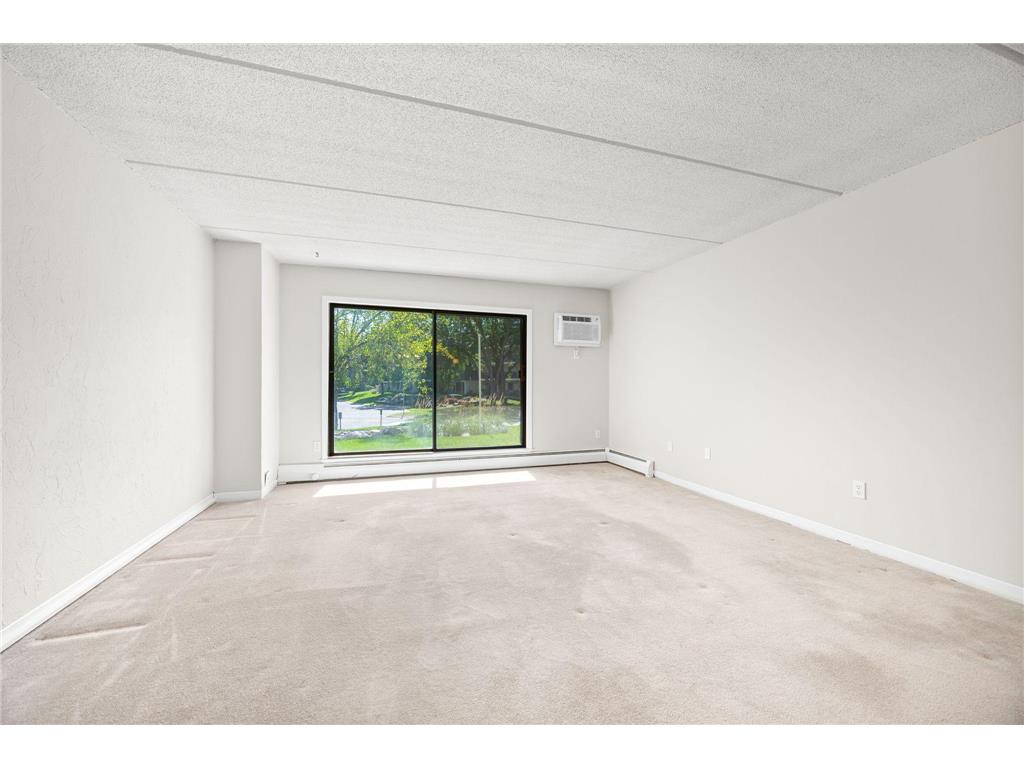 10411 Cedar Lake Road #213 Minnetonka MN 55305 7020492 image9