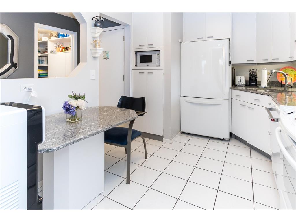 10411 Cedar Lake Road #301 Minnetonka MN 55305 6758643 image15