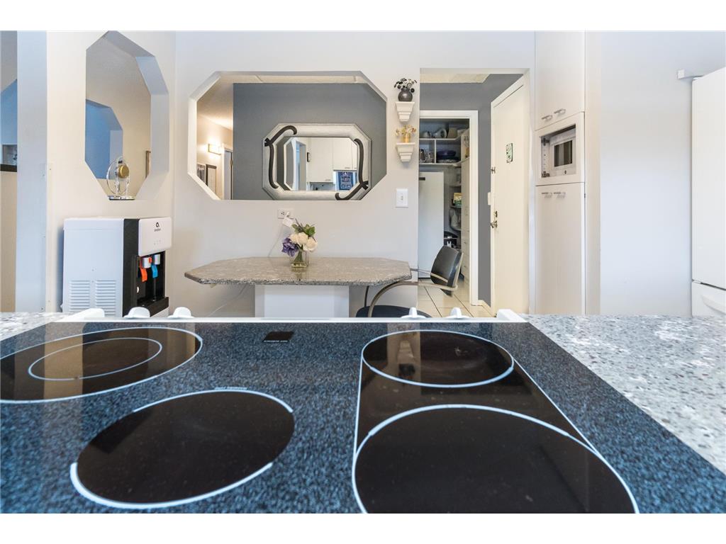 10411 Cedar Lake Road #301 Minnetonka MN 55305 6758643 image17