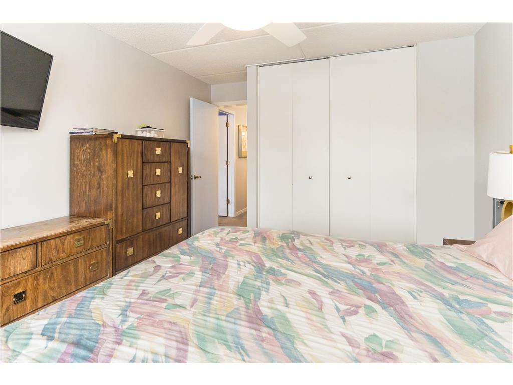 10411 Cedar Lake Road #301 Minnetonka MN 55305 6758643 image26