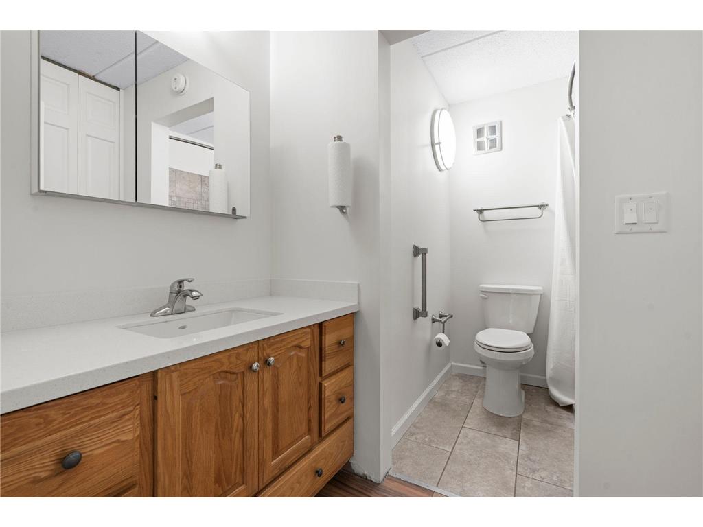 10411 Cedar Lake Road #419 Minnetonka MN 55305 7098883 image19