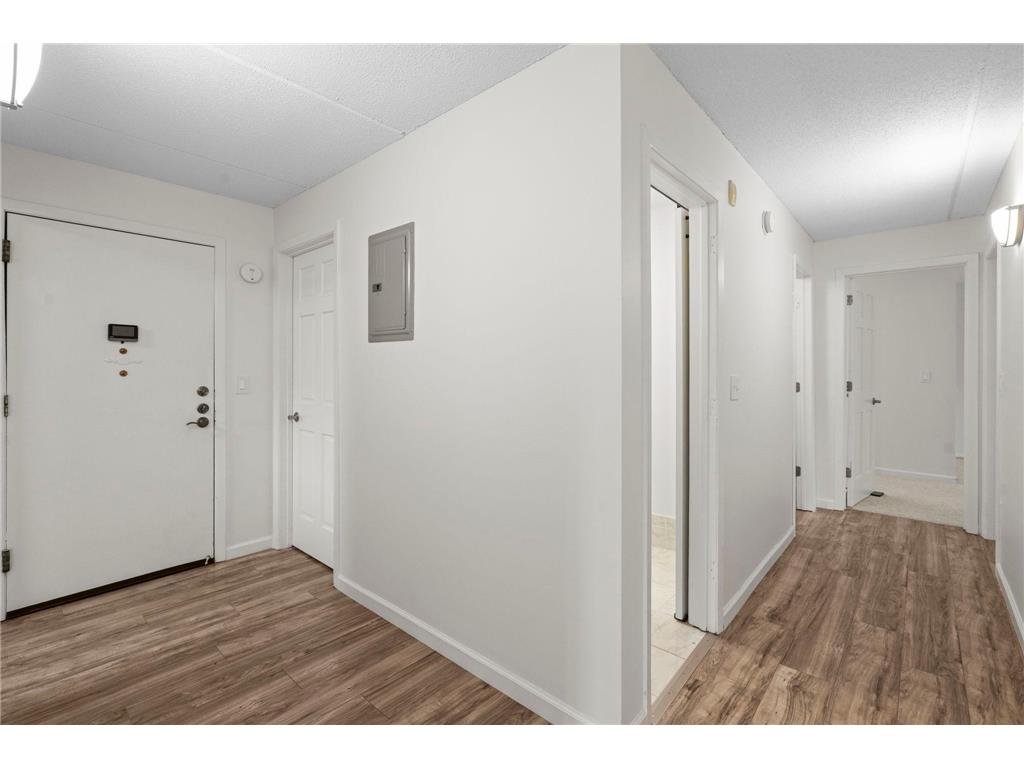 10411 Cedar Lake Road #419 Minnetonka MN 55305 7098883 image21