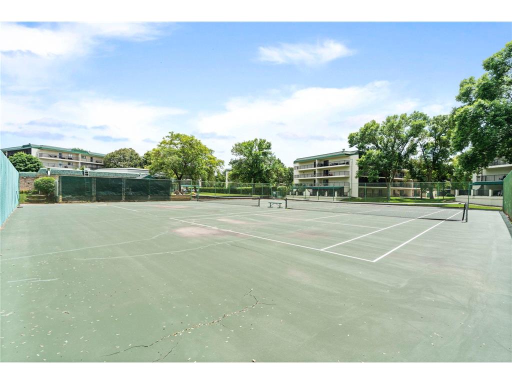 10411 Cedar Lake Road #419 Minnetonka MN 55305 7098883 image36