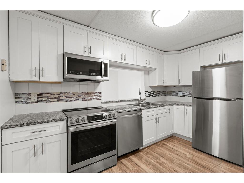 10411 Cedar Lake Road #419 Minnetonka MN 55305 7098883 image47