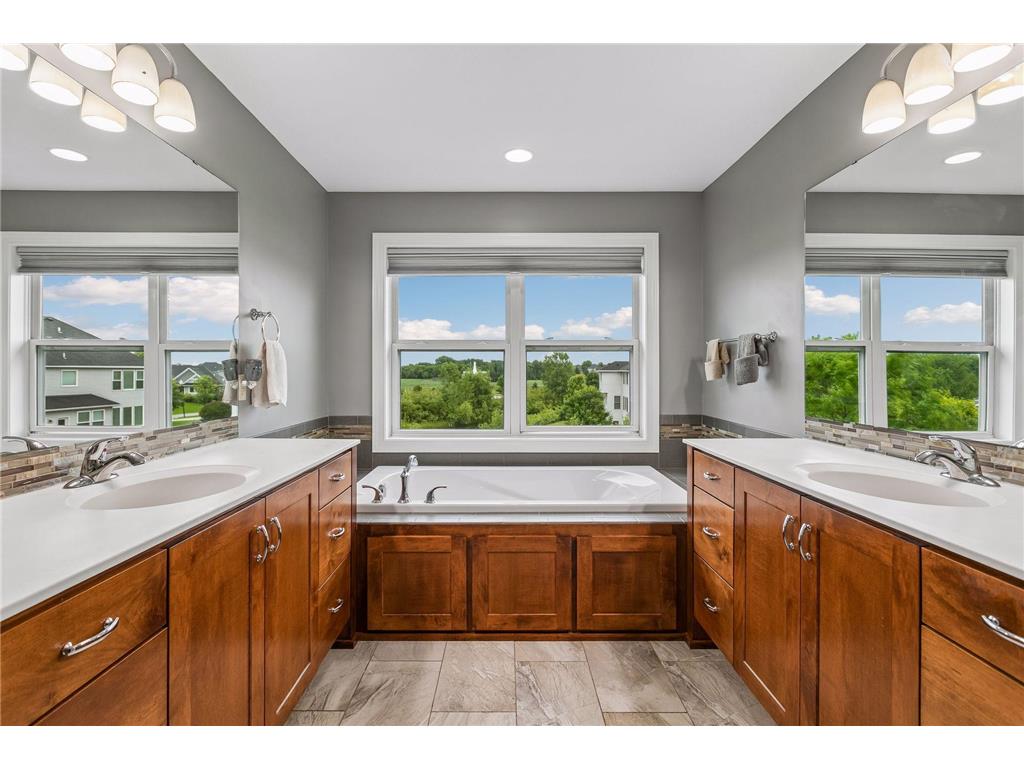 10412 Oregon Avenue N Brooklyn Park MN 55445 7097902 image29