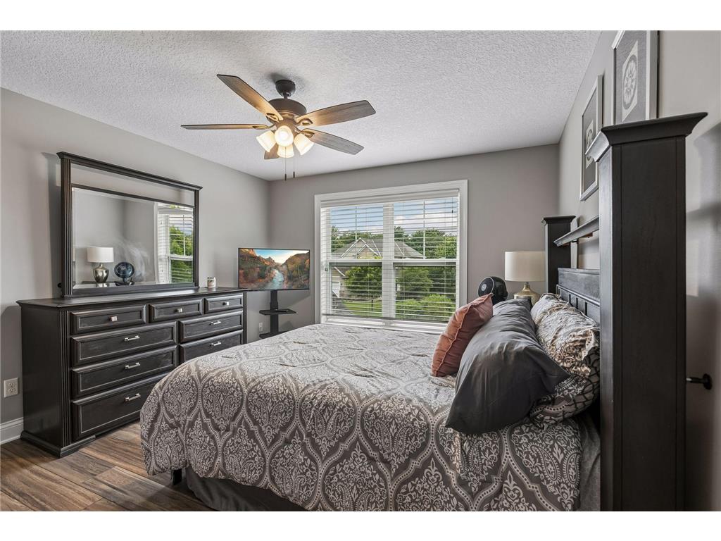 10412 Oregon Avenue N Brooklyn Park MN 55445 7097902 image30