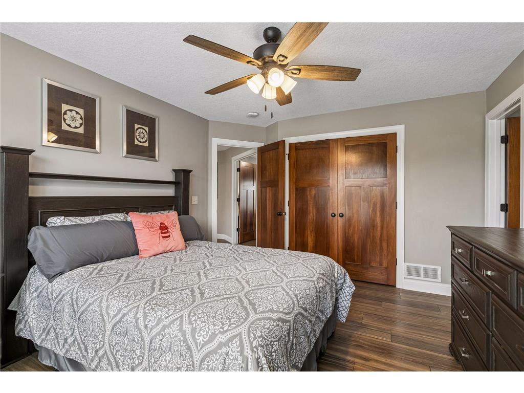 10412 Oregon Avenue N Brooklyn Park MN 55445 7097902 image31