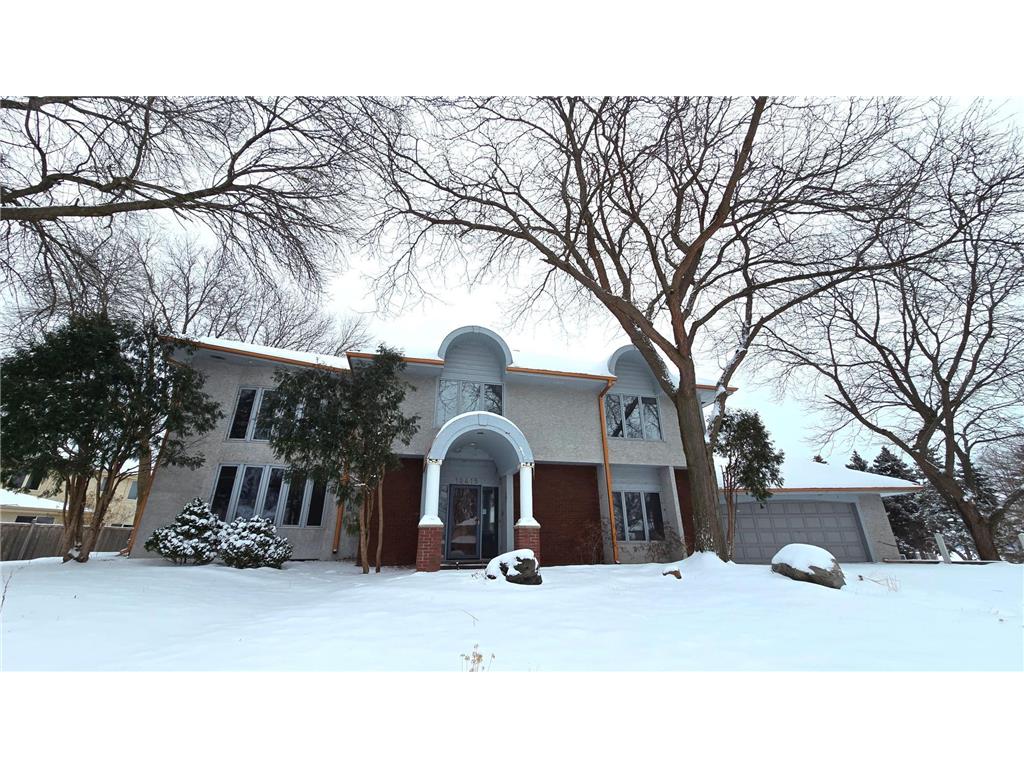 10415 28th Avenue N Plymouth MN 55441 - Medicine Lake 6671360 image1