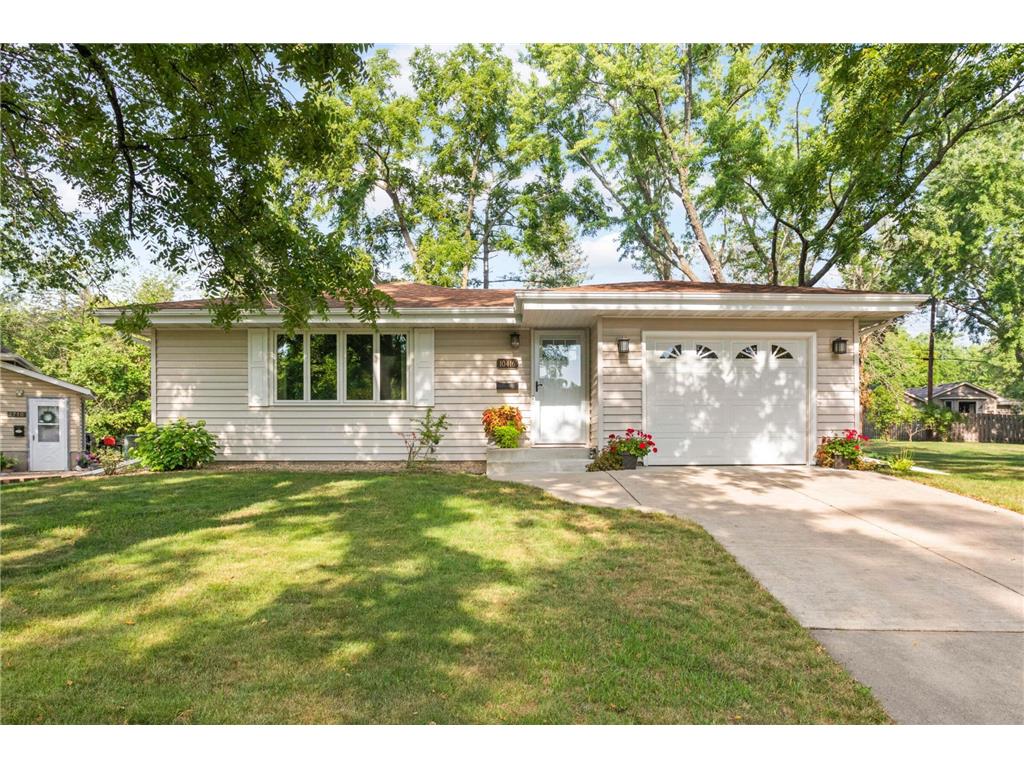 10416 Thomas Avenue S Bloomington MN 55431 6411060 image1