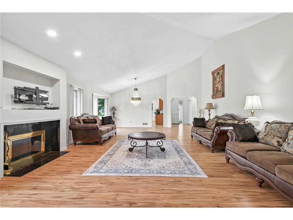 10417 Fawns Way Eden Prairie MN 55347 7047857 image16