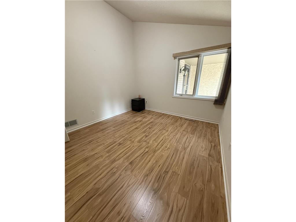 10417 Fawns Way Eden Prairie MN 55347 7047857 image26