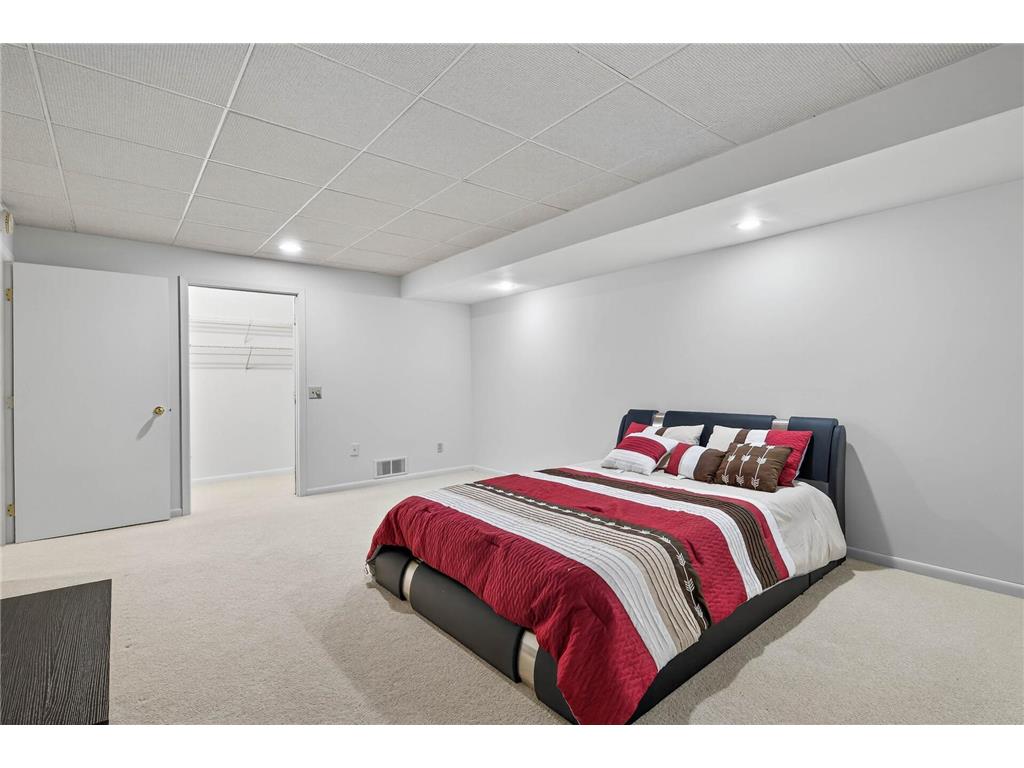 10417 Fawns Way Eden Prairie MN 55347 7047857 image32