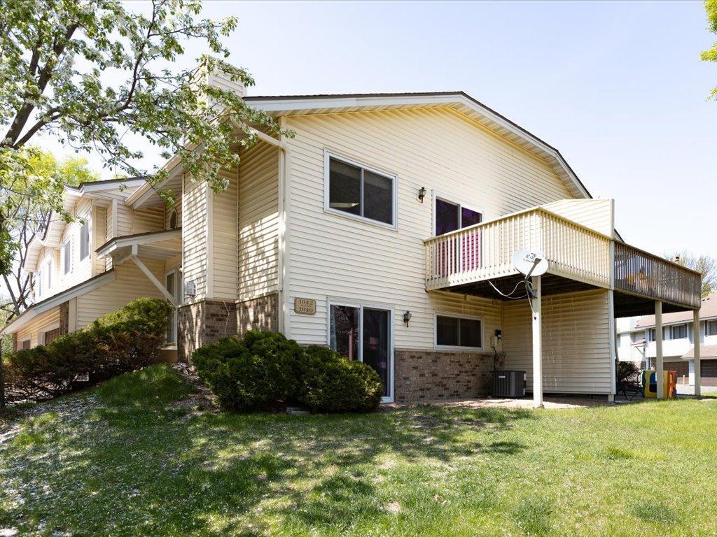 1042 Aston Circle Burnsville MN 55337 6731491 image1