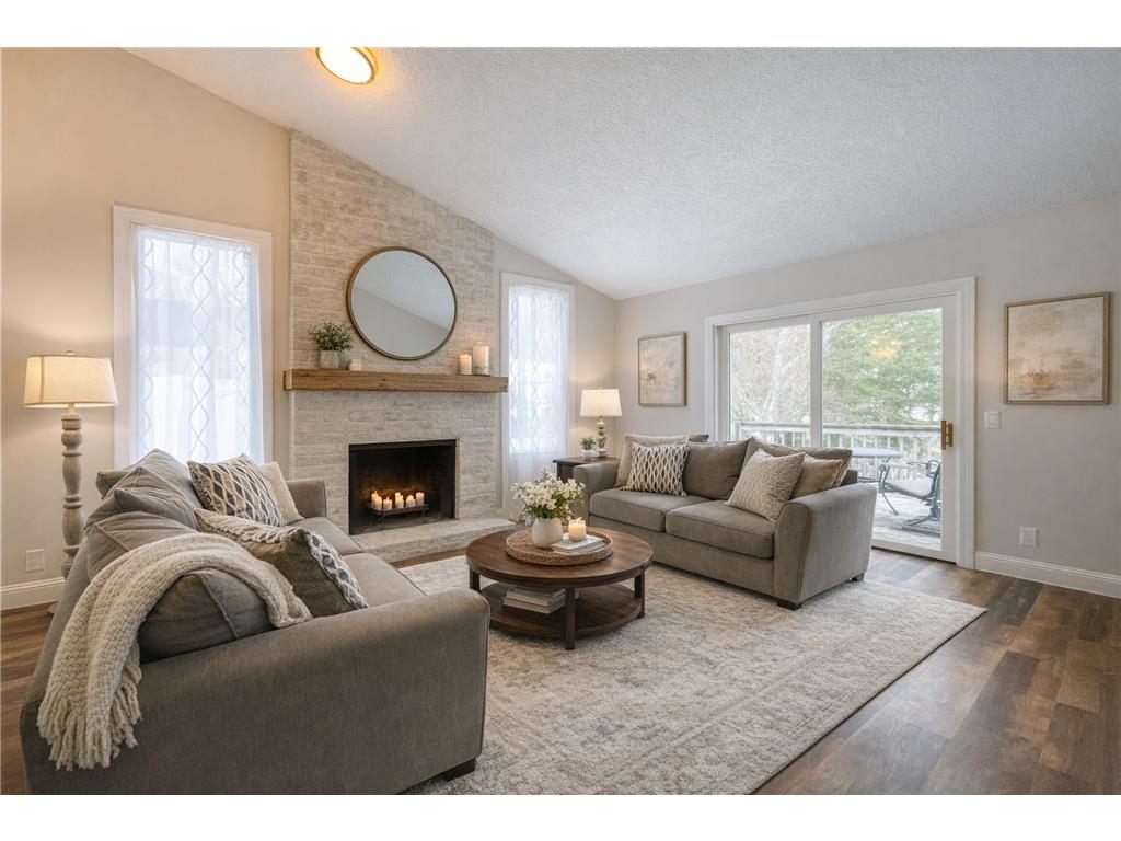 1042 E Circle Drive Wayzata MN 55391 7029397 image1