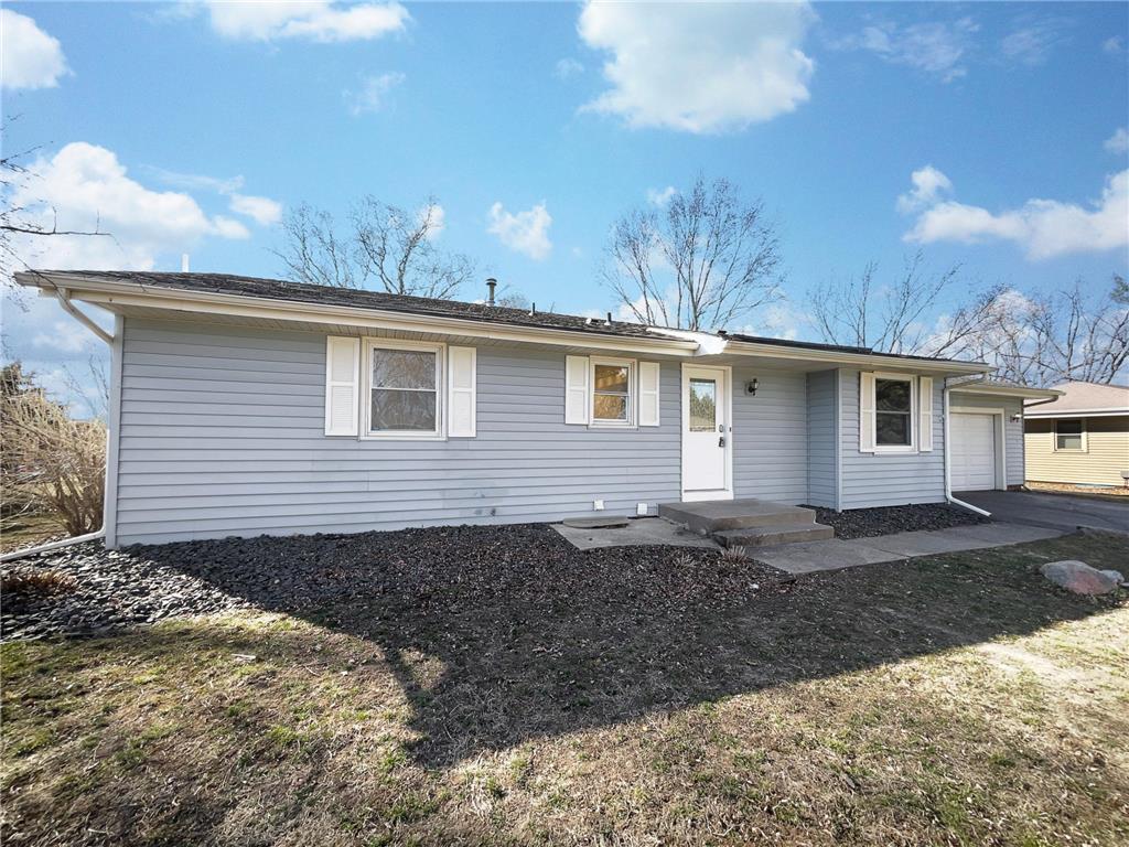 1042 Miller Street S Shakopee MN 55379 6503850 image1