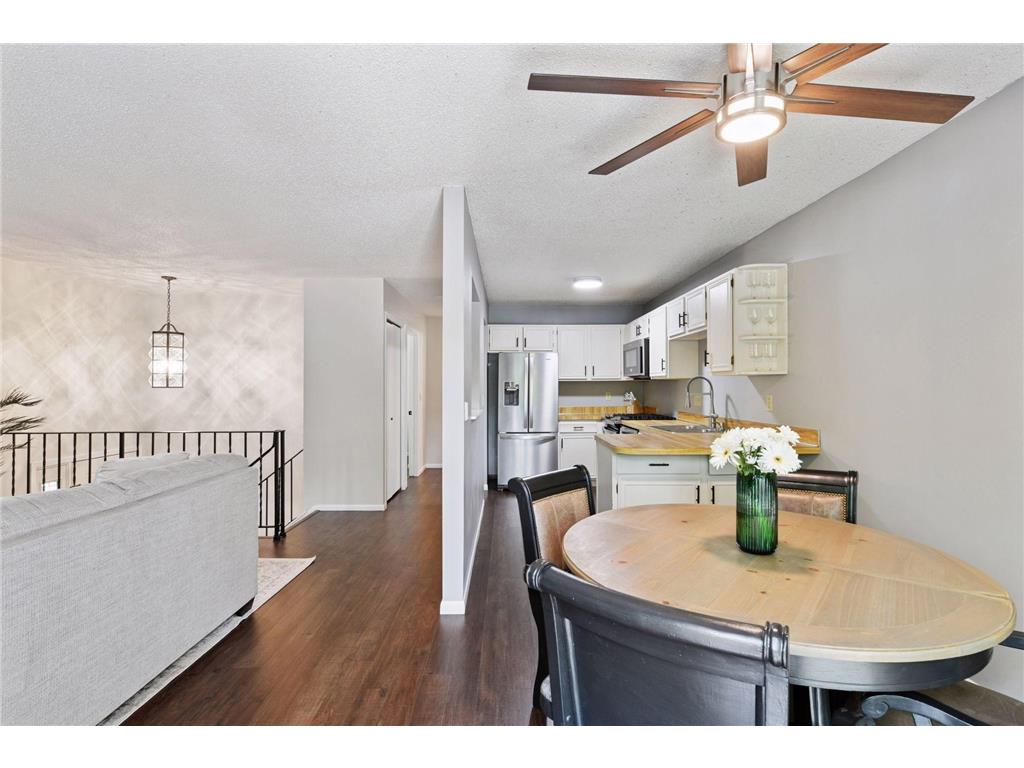 1042 Pontiac Lane Chanhassen MN 55317 7051106 image8