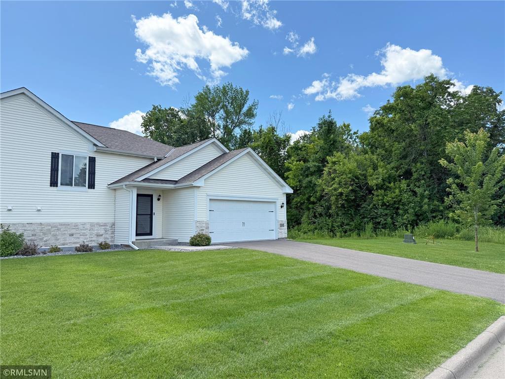 1042 White Tail Lane Montrose MN 55363 6741228 image1