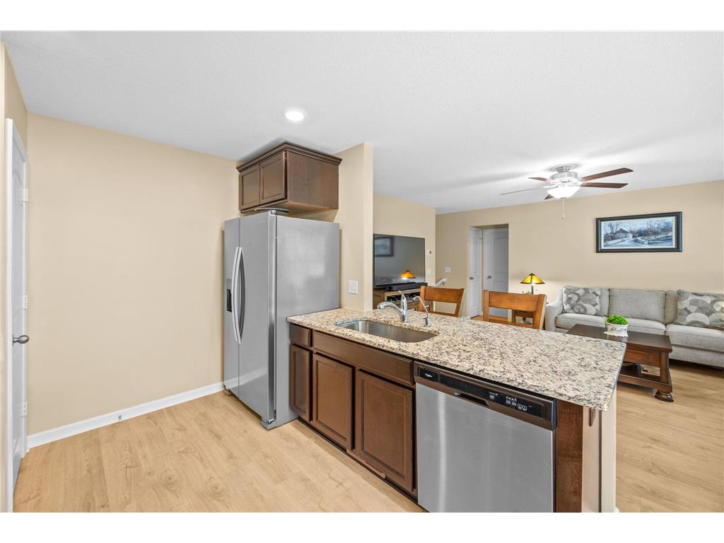 1042 White Tail Lane Montrose MN 55363 7090544 image4