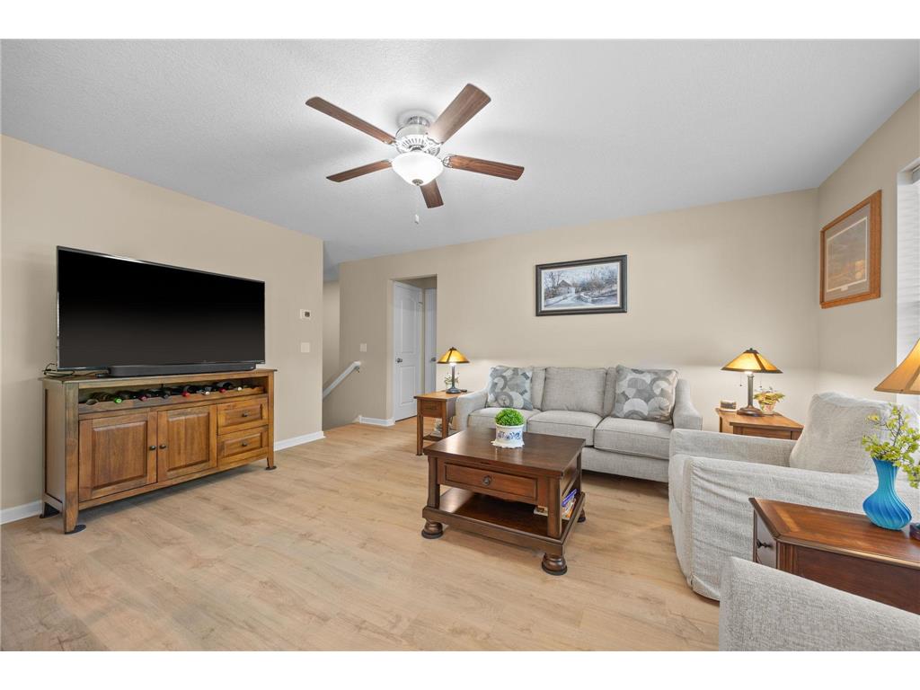 1042 White Tail Lane Montrose MN 55363 7090544 image6