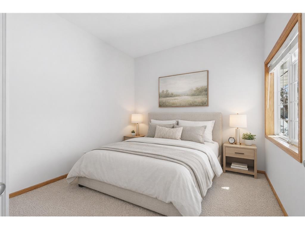 10420 Lancaster Lane Woodbury MN 55129 7009039 image16