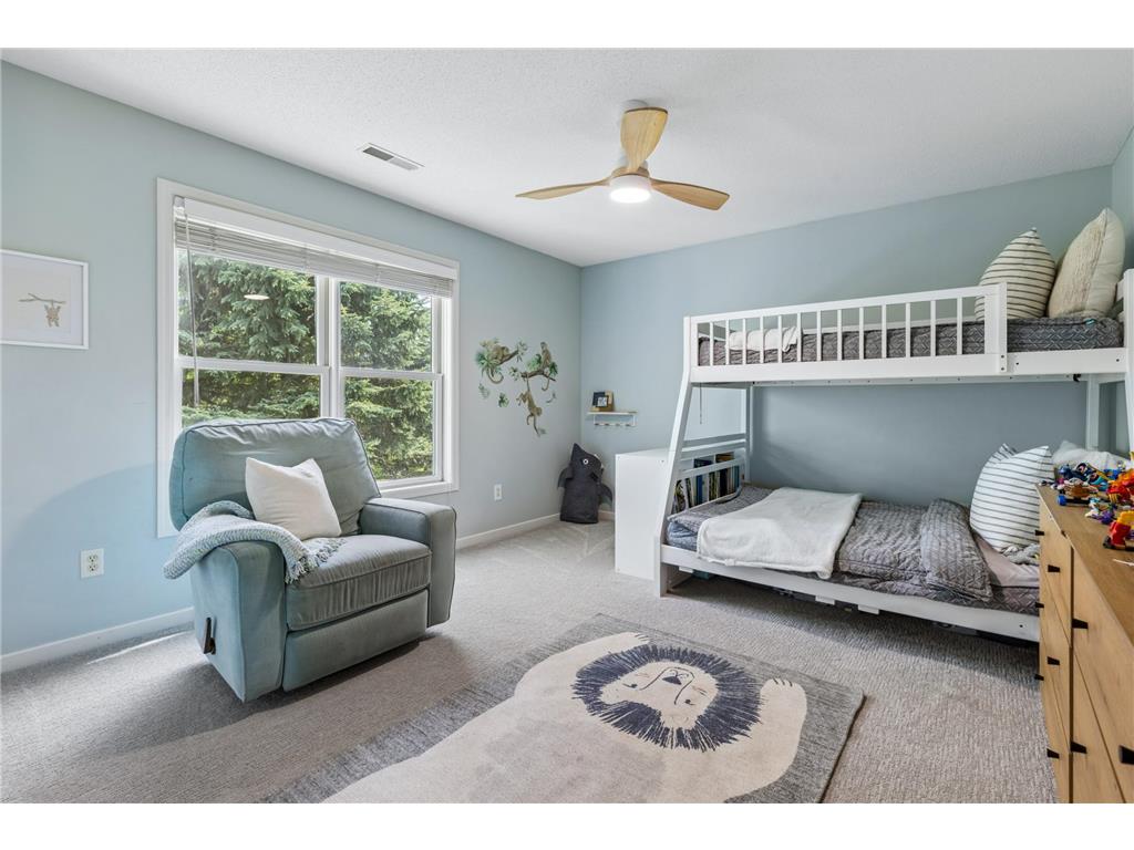 10423 Raleigh Road Woodbury MN 55129 7075158 image24