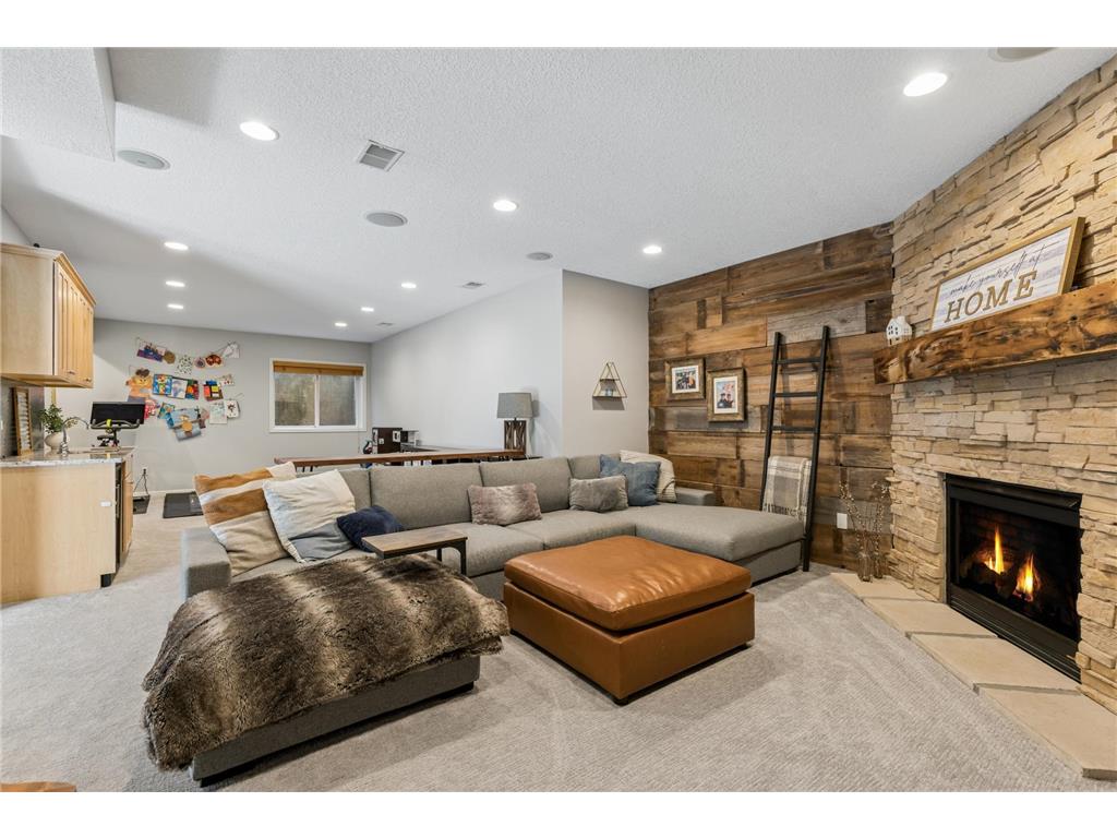 10423 Raleigh Road Woodbury MN 55129 7075158 image32