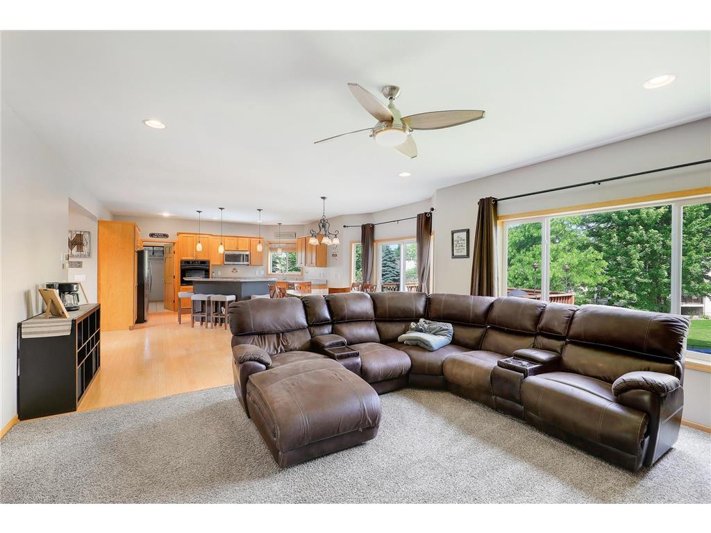 10425 Vera Cruz Drive N Brooklyn Park MN 55443 7089828 image2