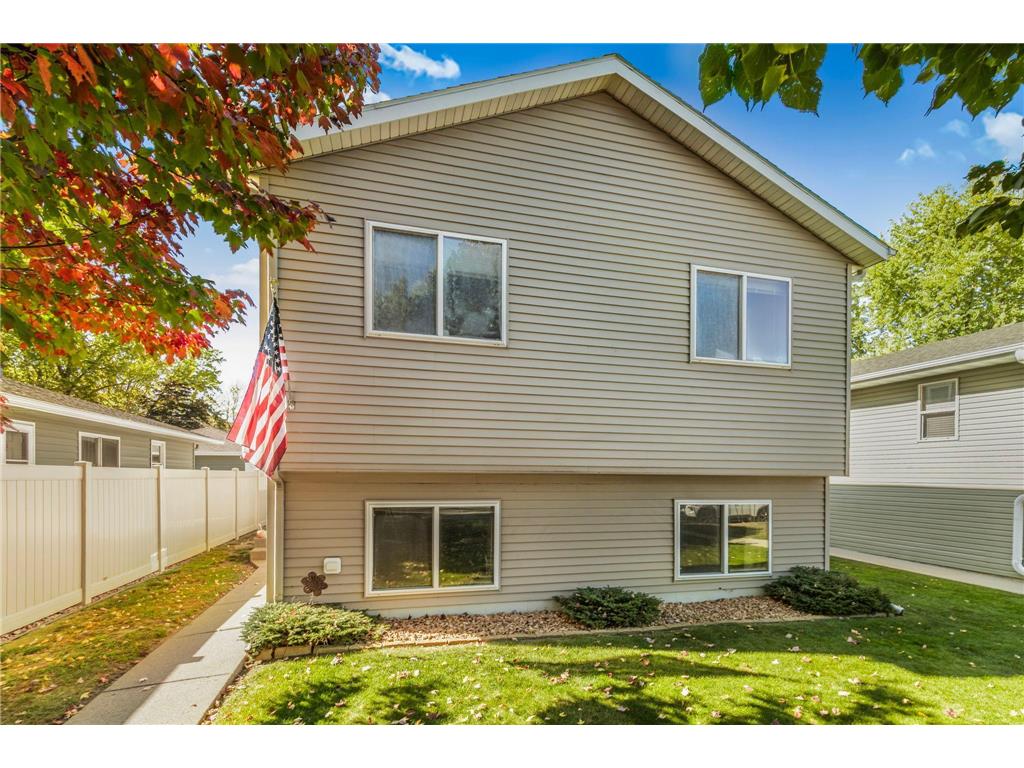 1043 35th Avenue N Saint Cloud MN 56303 6787427 image1