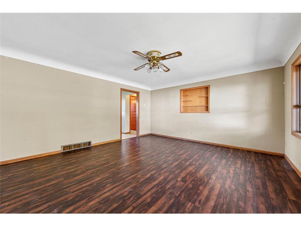 1043 Chase Avenue Gibbon MN 55335 6809290 image7