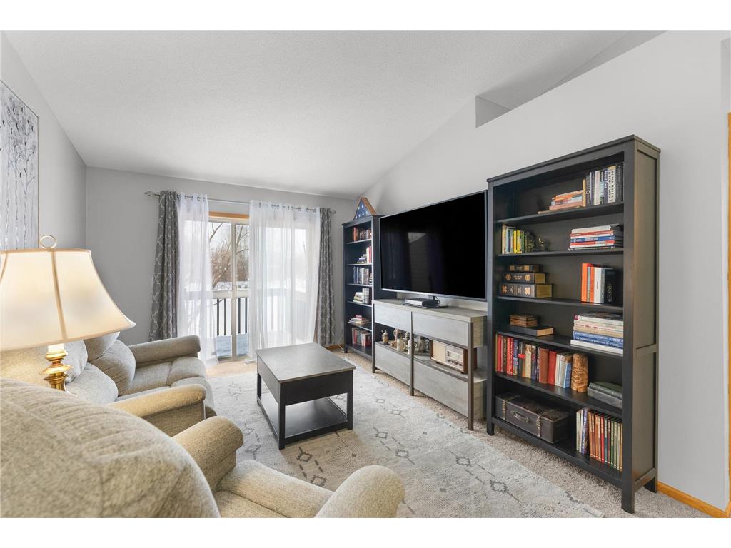 1043 Honeysuckle Lane SE Cambridge MN 55008 7001223 image40