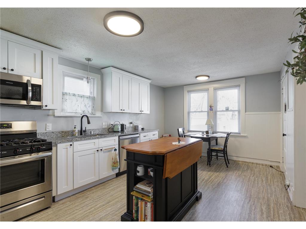 1043 Wilson Avenue Saint Paul MN 55106 7052011 image6
