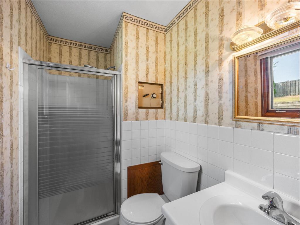 10433 Utah Road Bloomington MN 55438 6780191 image18