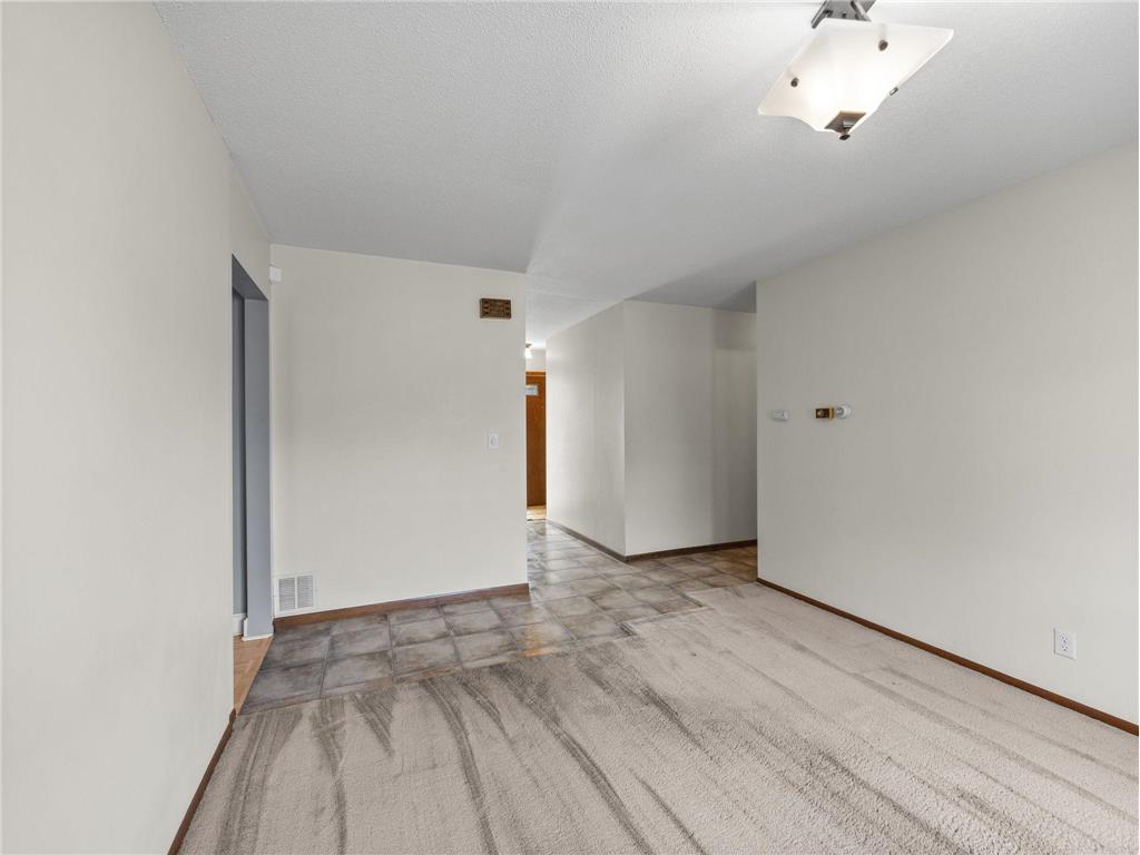 10433 Utah Road Bloomington MN 55438 6780191 image28