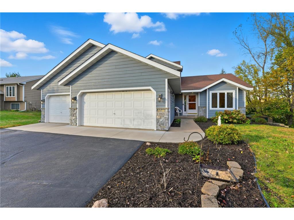 10435 163rd Street W Lakeville MN 55044 6797614 image1