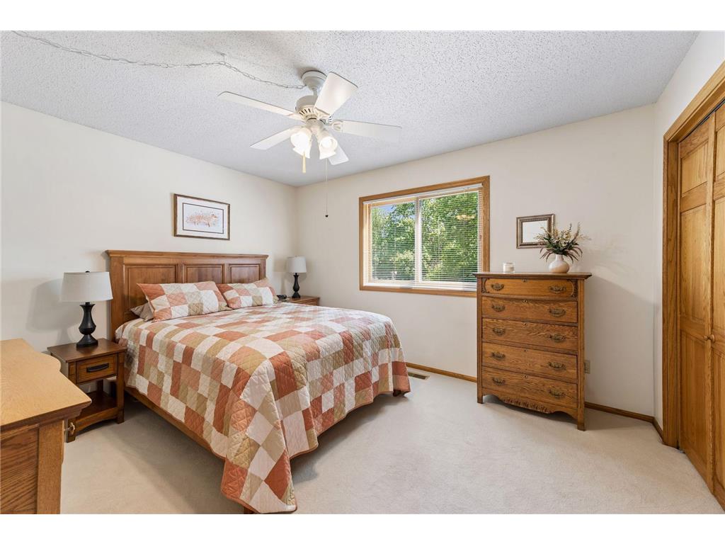 10435 Buckingham Drive Eden Prairie MN 55347 7083855 image23