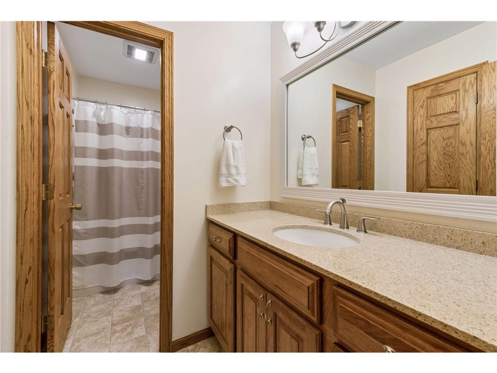 10435 Buckingham Drive Eden Prairie MN 55347 7083855 image29