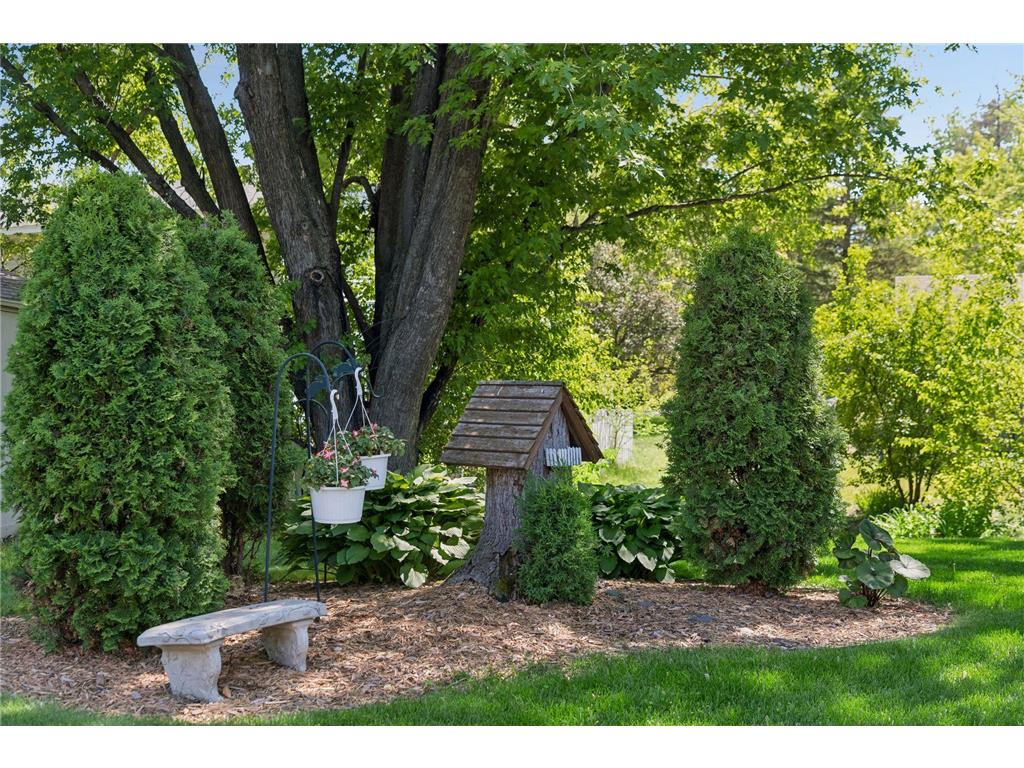10435 Buckingham Drive Eden Prairie MN 55347 7083855 image40