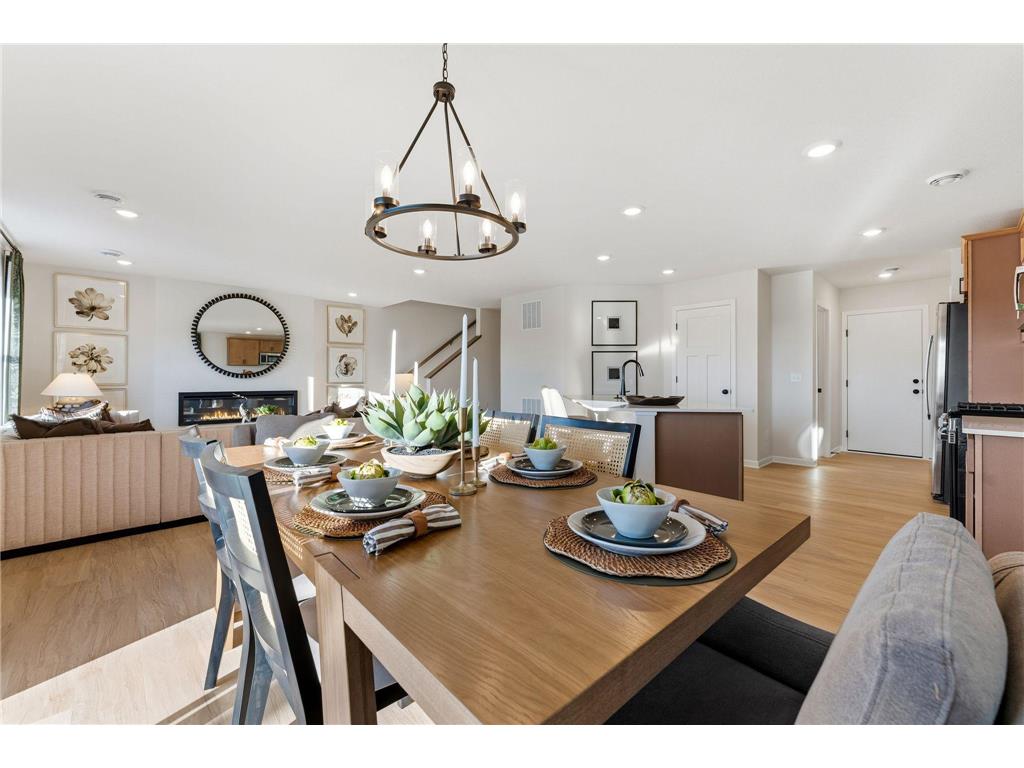 1044 Adamstown Drive Rosemount MN 55068 7056820 image2