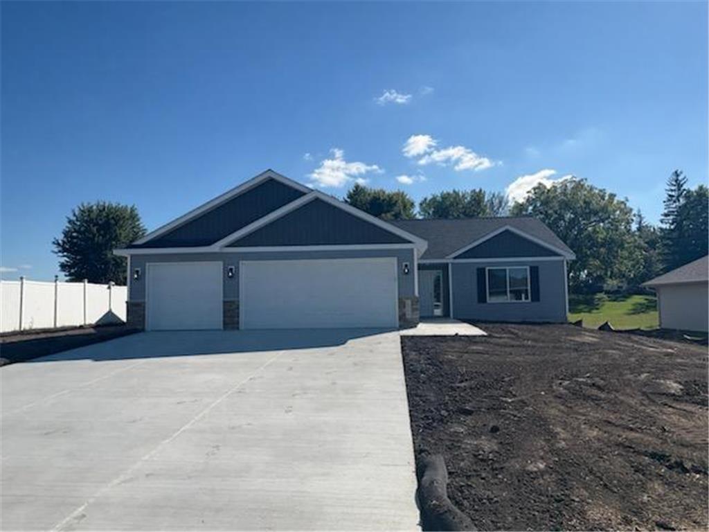 1044 Cullen Street Saint Peter MN 56082 6796644 image1