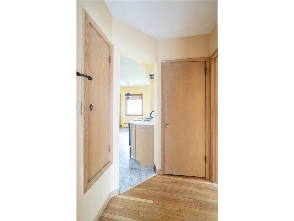 1044 Cumberland Street Saint Paul MN 55117 7064527 image23