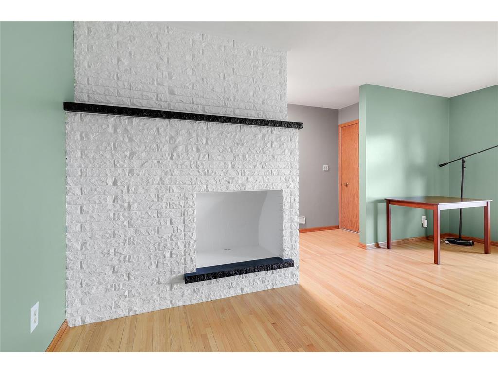 1044 Scott Street S Shakopee MN 55379 7077347 image11