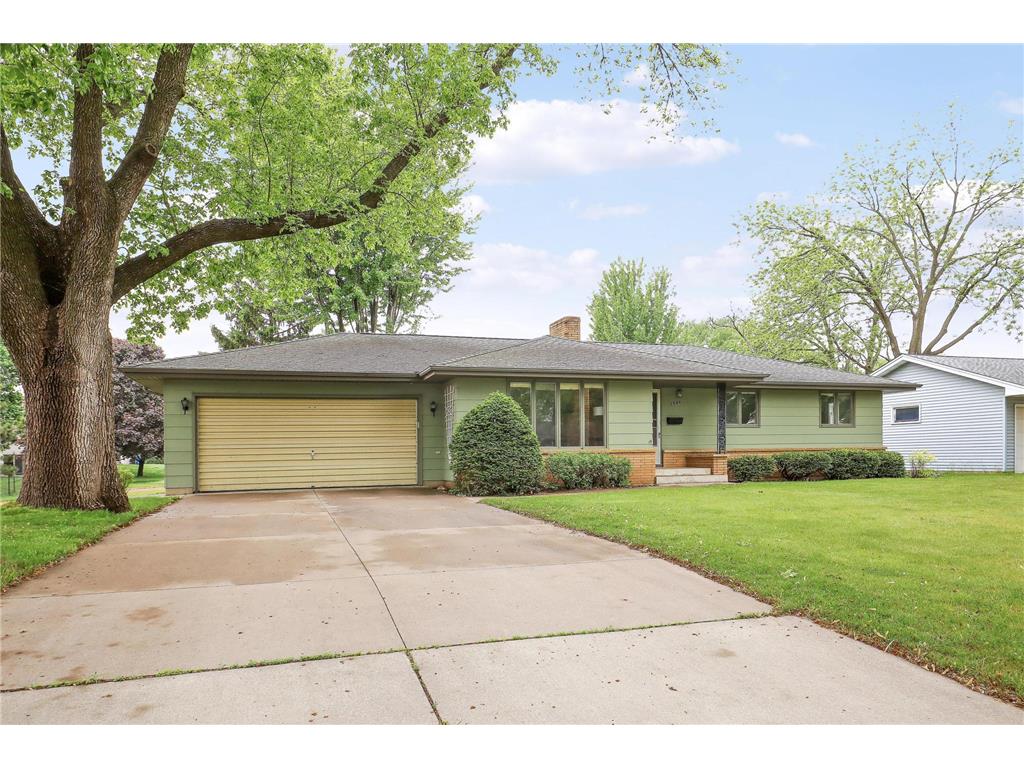 1044 Scott Street S Shakopee MN 55379 7077347 image2
