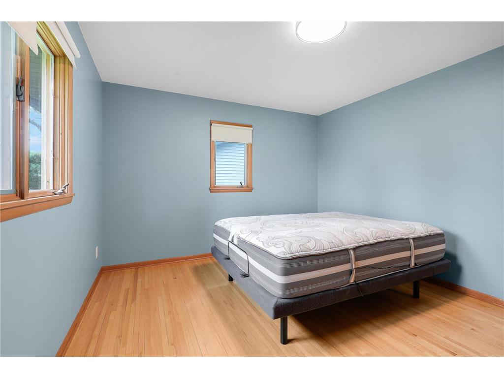 1044 Scott Street S Shakopee MN 55379 7077347 image21