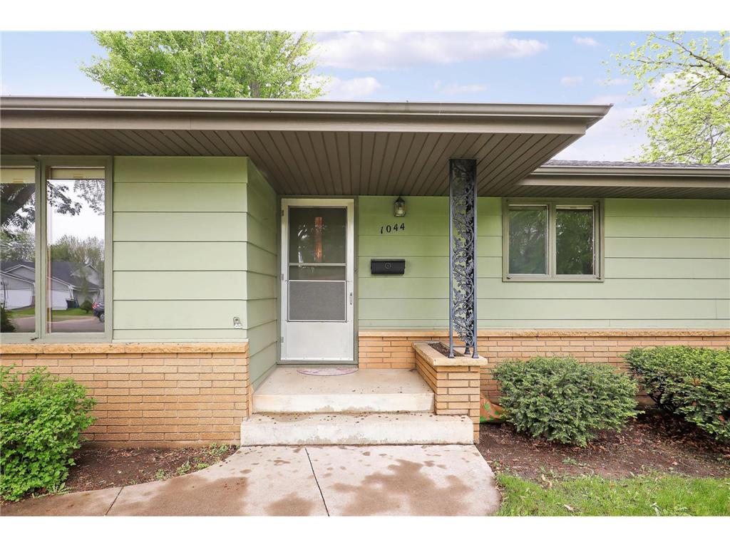 1044 Scott Street S Shakopee MN 55379 7077347 image4