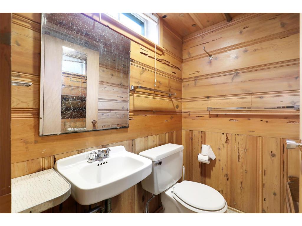 1044 Scott Street S Shakopee MN 55379 7077347 image46