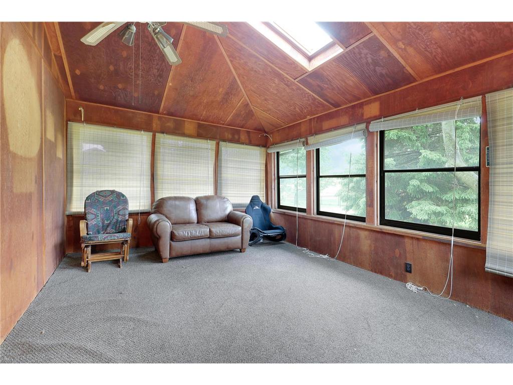 1044 Scott Street S Shakopee MN 55379 7077347 image48