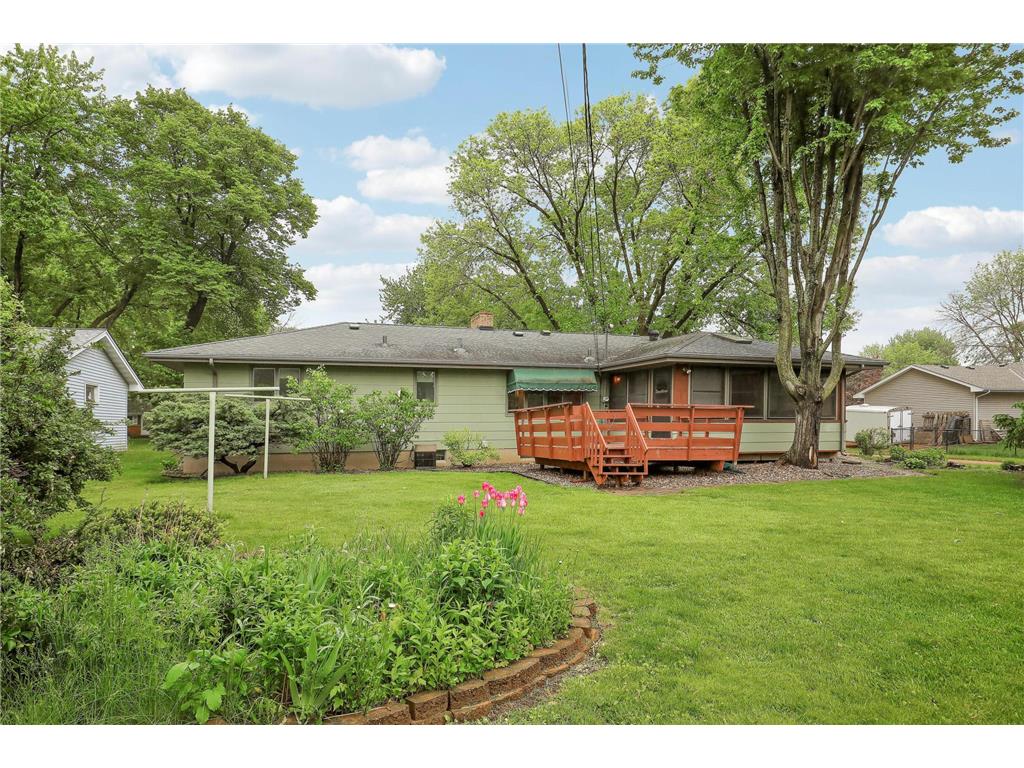 1044 Scott Street S Shakopee MN 55379 7077347 image51