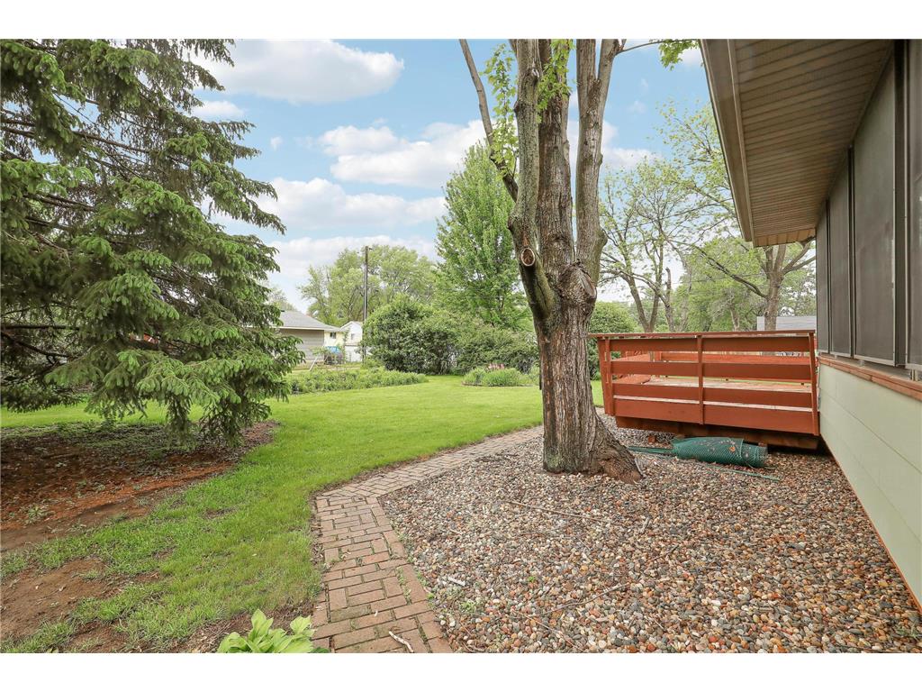 1044 Scott Street S Shakopee MN 55379 7077347 image55