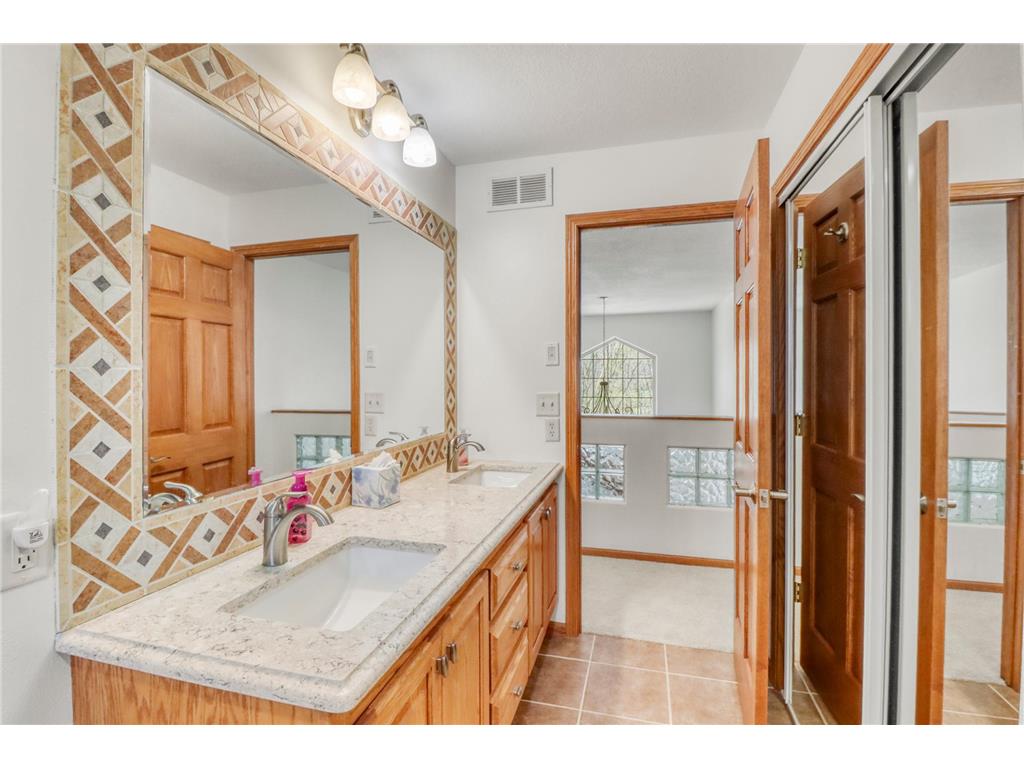 1044 Villa Lane Detroit Lakes MN 56501 - Detroit 7070392 image36